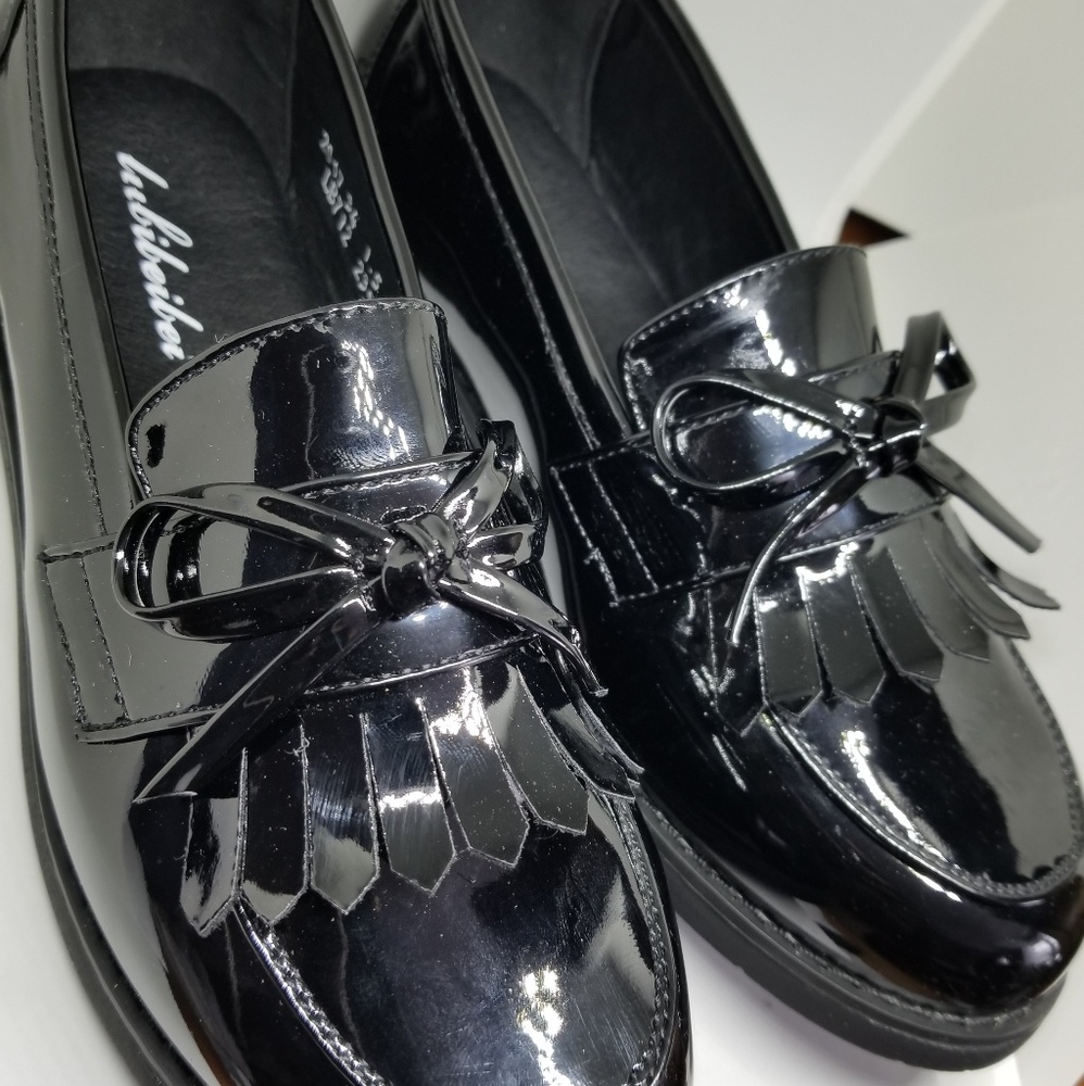 Girl Leather Vintage Loafer Size 4